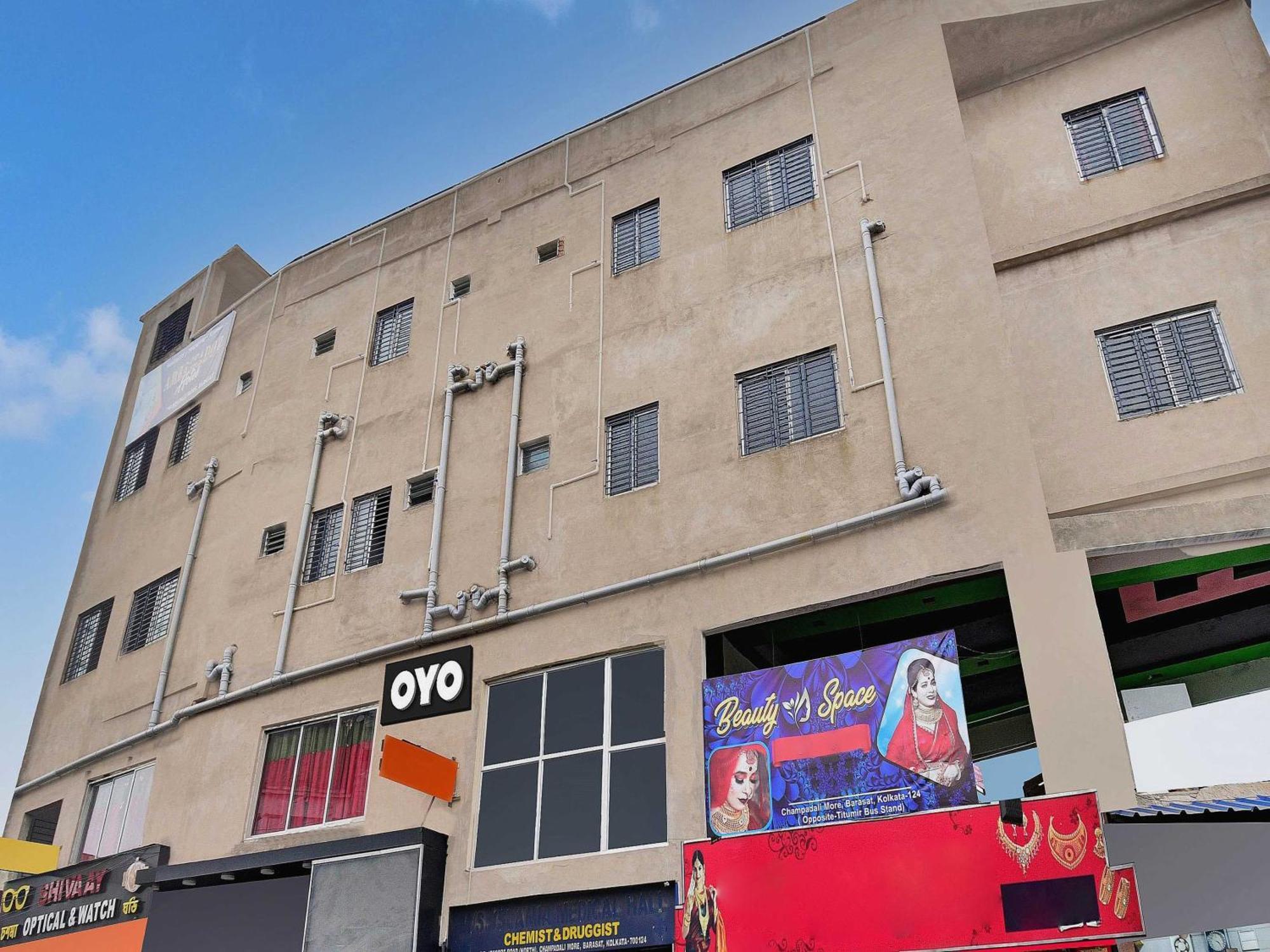 Super Hotel O Royal Empire Kolkata Ngoại thất bức ảnh