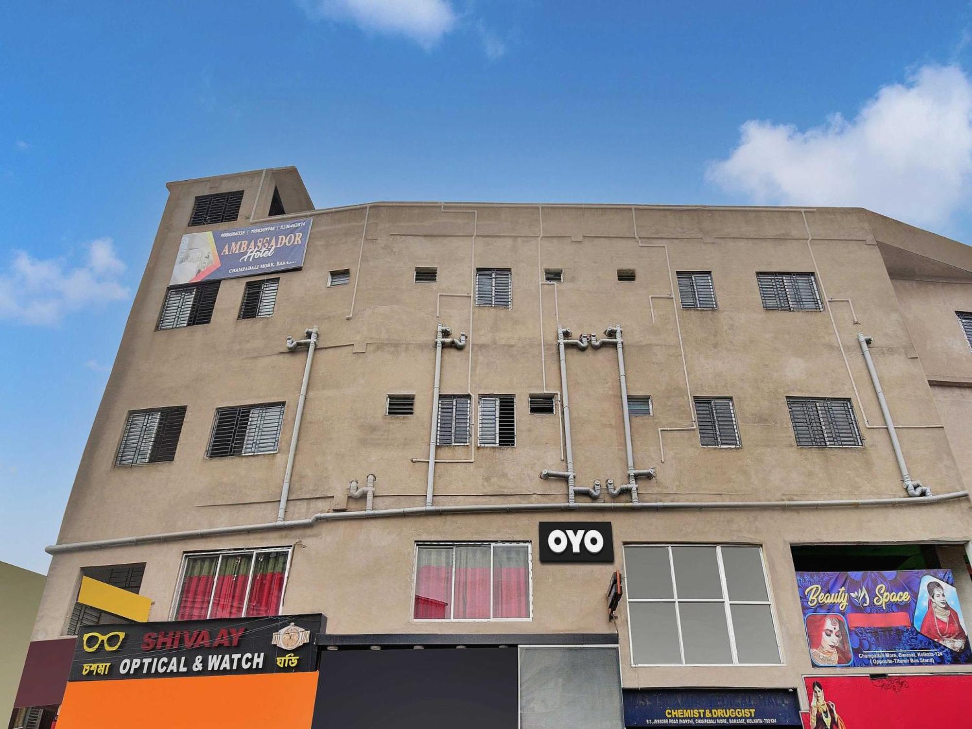 Super Hotel O Royal Empire Kolkata Ngoại thất bức ảnh