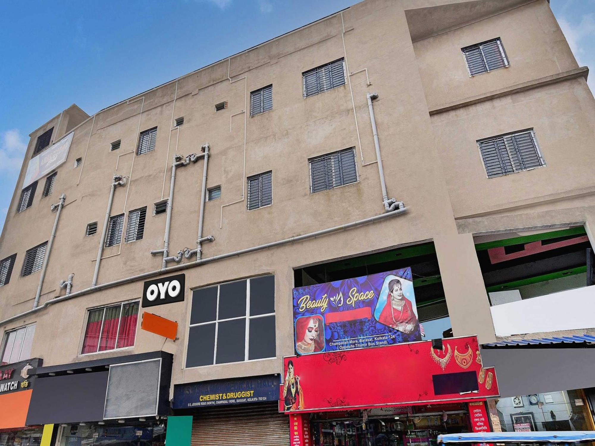 Super Hotel O Royal Empire Kolkata Ngoại thất bức ảnh